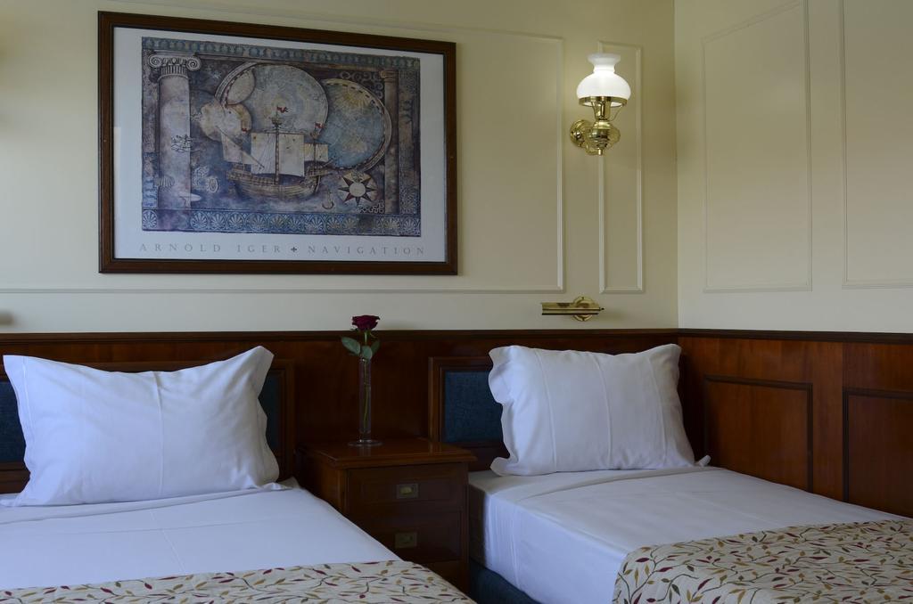 פורטו Invicta Ribeira Boat Hotel מראה חיצוני תמונה